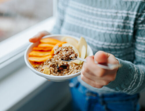 Aveia na alimentação: confira 4 razões para incluí-la no seu dia a dia